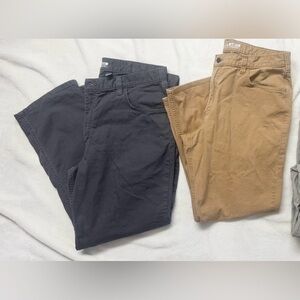 Carhartt relaxed fit work pants 2 pair size 38/30